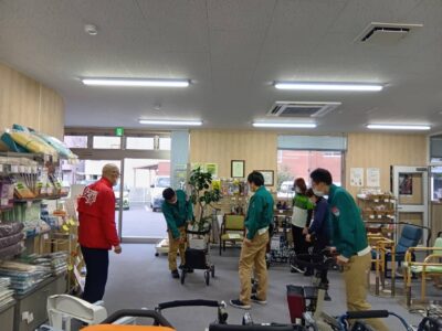 歩行器などの研修を実施しました